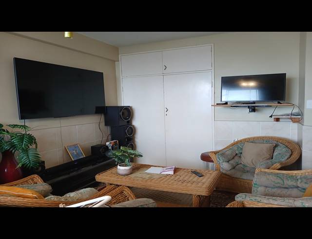 1 BEDROOM FLAT FOR SALE IN AMANZIMTOTI